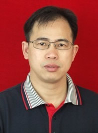 何振
